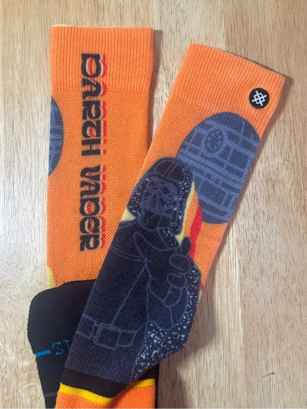 Stance Snow LVSW Star Wars Darth Vader Freshtek Socks Men's Size Large 9-13